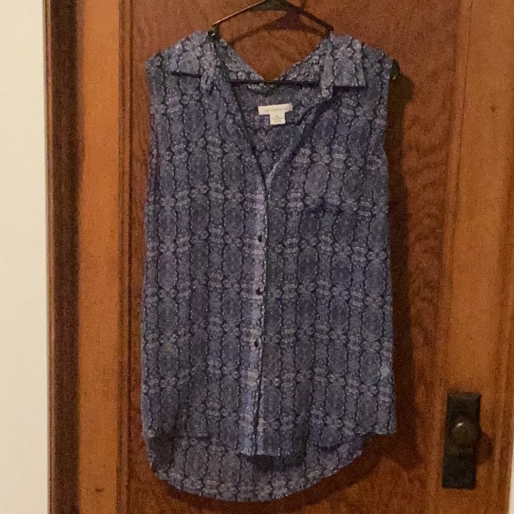 Woman’s blouse